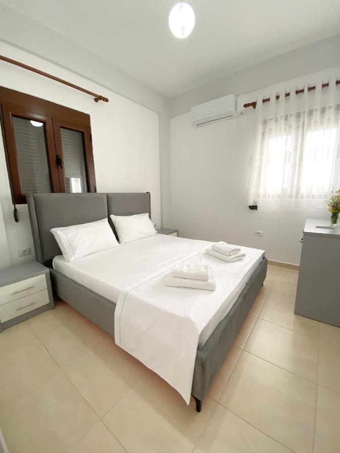 Family Apartments Himara المظهر الخارجي الصورة
